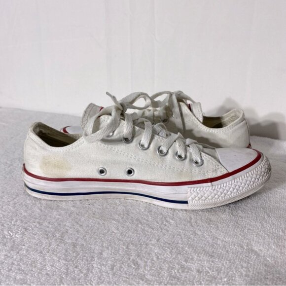 Converse Unisex White With Red Trim Lace Up Low Top Sneakers 7 - Picture 9 of 12